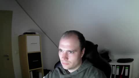 here4y online show from 11/03/25, 02:29