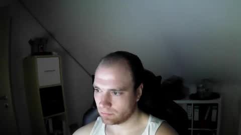 here4y online show from 01/09/26, 09:12