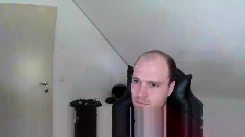here4y online show from 05/19/26, 10:21