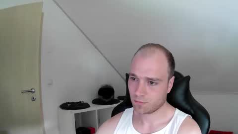 here4y online show from 05/31/26, 08:54