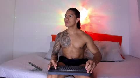 i am juan musiry independent model  online show from 10/23/25, 01:38