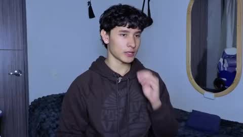 Noah online show from 09/23/25, 10:57