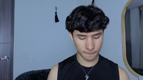 Noah online show from 09/27/25, 01:38