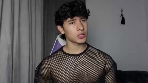 Noah online show from 11/23/25, 04:51