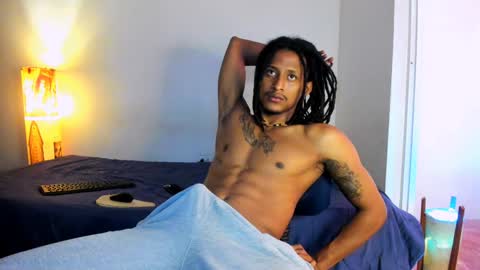 Snapshot of jaacksn chatting on 01/04/25, 12:05 jaacksn online show from 01/04/25, 12:05
