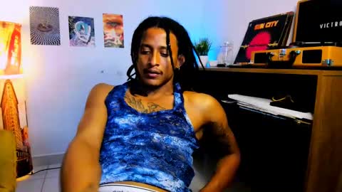 Snapshot of jaacksn chatting on 03/11/25, 03:05 jaacksn online show from 03/11/25, 03:05