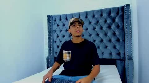 Snapshot of jaccock_4 chatting on 11/06/25, 04:02 Jacoock online show from 11/06/25, 04:02