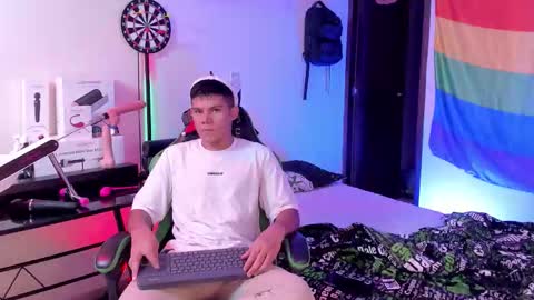 JACK CASTELL online show from 12/16/25, 11:04