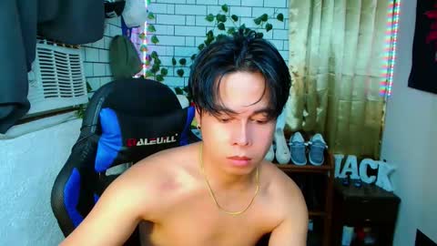 Snapshot of jack_collins69 chatting on 10/29/25, 02:25 JACK online show from 10/29/25, 02:25