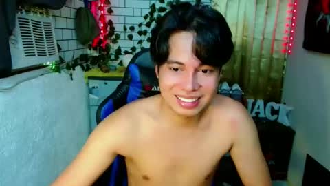 Snapshot of jack_collins69 chatting on 11/06/25, 04:13 JACK online show from 11/06/25, 04:13