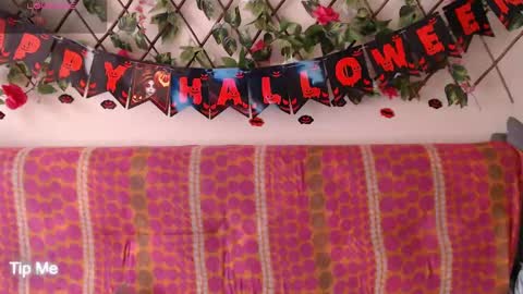 Snapshot of jack_emily11 chatting on 10/21/25, 02:40 Jack and Emily online show from 10/21/25, 02:40