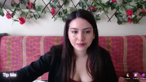 Snapshot of jack_emily11 chatting on 12/04/25, 04:27 Jack and Emily online show from 12/04/25, 04:27