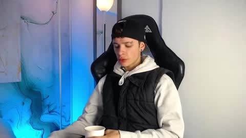 JACK  online show from 03/21/26, 12:32