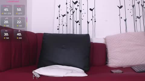    online show from 09/29/25, 02:55