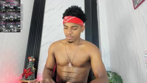 Snapshot of jack_muscles69_ chatting on 01/06/25, 12:35 Jack online show from 01/06/25, 12:35