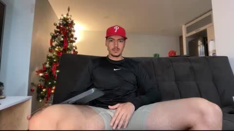 INDEPENDENT MODEL online show from 12/20/25, 11:17