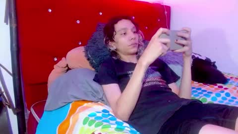 Laick online show from 12/24/24, 10:39