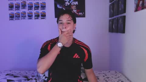 Snapshot of jack_walker190 chatting on 06/18/26, 05:19 J online show from 06/18/26, 05:19