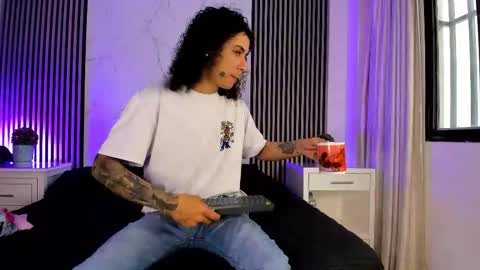 Jack  Rosse online show from 11/01/25, 01:24