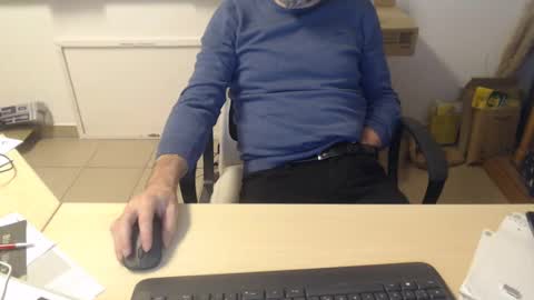 jackbauer9999 online show from 12/11/24, 07:09