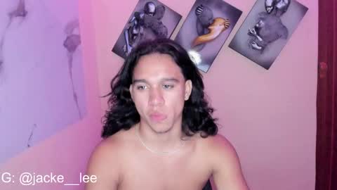 Snapshot of jacke__lee chatting on 12/15/24, 07:13 jacke__lee online show from 12/15/24, 07:13