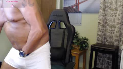 Snapshot of jacker550 chatting on 10/12/25, 02:10 Michael online show from 10/12/25, 02:10