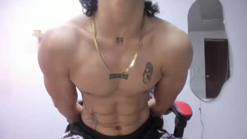 Snapshot of jackestaylor chatting on 10/18/25, 05:10 Jackes Taylor online show from 10/18/25, 05:10