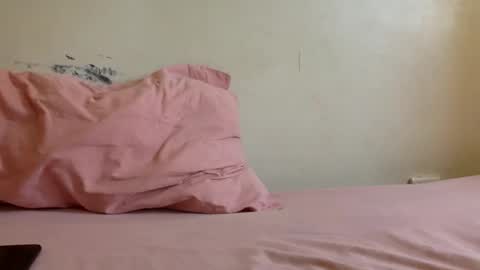 Snapshot of jackie_senpai chatting on 01/04/25, 09:54 jackie petit online show from 01/04/25, 09:54