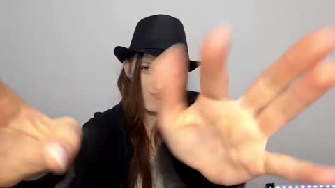 Snapshot of jackkading chatting on 01/19/26, 11:03 Lisa online show from 01/19/26, 11:03