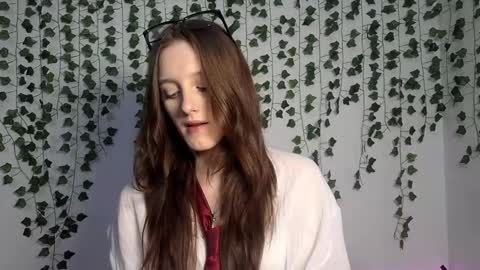 Snapshot of jackkading chatting on 02/05/26, 01:05 Lisa online show from 02/05/26, 01:05