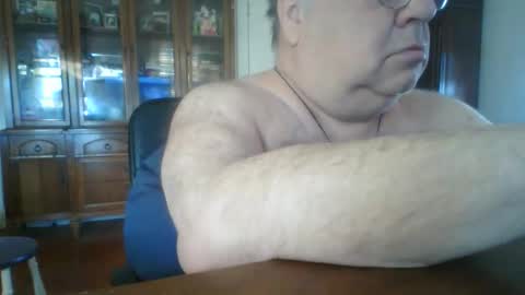 jackskillet_29 online show from 04/15/26, 01:40