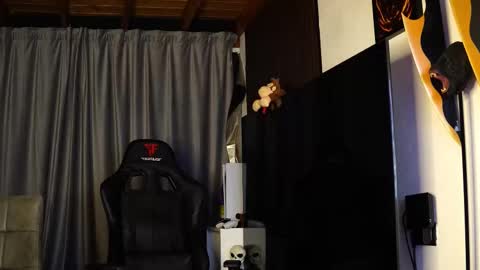 JC online show from 10/15/25, 05:29