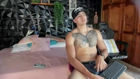 Jackson online show from 04/22/26, 09:16