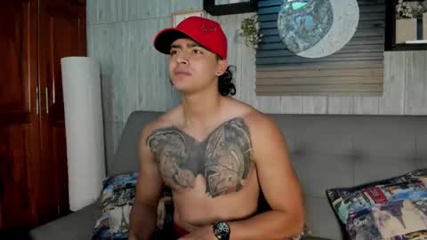 Snapshot of jackson_macleyn chatting on 06/07/26, 11:30 Jackson online show from 06/07/26, 11:30
