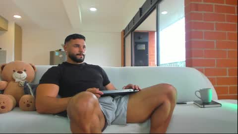 Snapshot of jackson_wayne__ chatting on 04/28/26, 08:14 Jackson Wayne online show from 04/28/26, 08:14