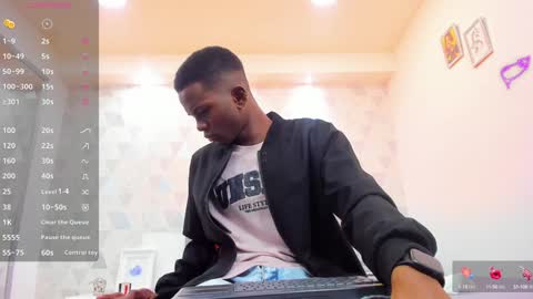 Snapshot of jacksonmuller_ chatting on 12/04/24, 12:25 Jackson online show from 12/04/24, 12:25