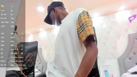 Snapshot of jacksonmuller_ chatting on 12/27/24, 02:43 Jackson online show from 12/27/24, 02:43