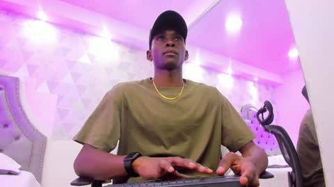 Snapshot of jacksonmuller_ chatting on 02/01/25, 03:07 Jackson online show from 02/01/25, 03:07