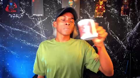 Snapshot of jacksonmuller_ chatting on 09/08/25, 02:16 Jackson online show from 09/08/25, 02:16