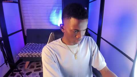 Snapshot of jacksonmuller_ chatting on 11/04/25, 03:00 Jackson online show from 11/04/25, 03:00