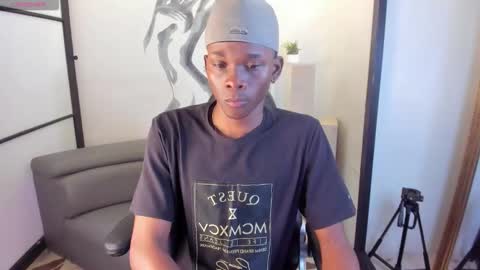 Snapshot of jacksonmuller_ chatting on 11/12/25, 01:22 Jackson online show from 11/12/25, 01:22