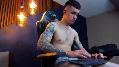 Jackson Olsen online show from 03/06/25, 05:54