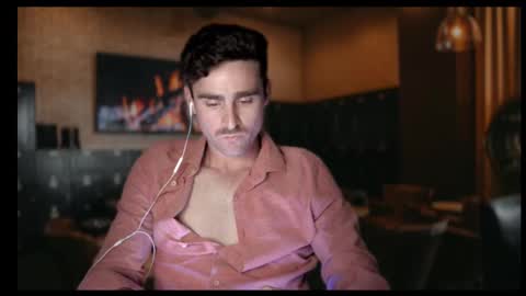 Snapshot of jacksonuk24 chatting on 01/07/26, 06:43 Jackson Uk online show from 01/07/26, 06:43