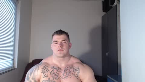 Snapshot of jackyhuge chatting on 01/13/25, 07:54 Jacky online show from 01/13/25, 07:54