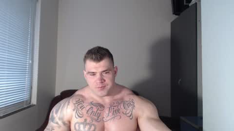 Snapshot of jackyhuge chatting on 01/19/25, 09:22 Jacky online show from 01/19/25, 09:22
