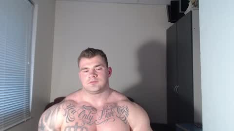 Snapshot of jackyhuge chatting on 01/26/25, 01:36 Jacky online show from 01/26/25, 01:36
