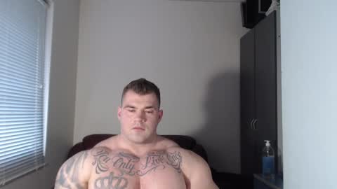 Snapshot of jackyhuge chatting on 01/31/25, 12:18 Jacky online show from 01/31/25, 12:18