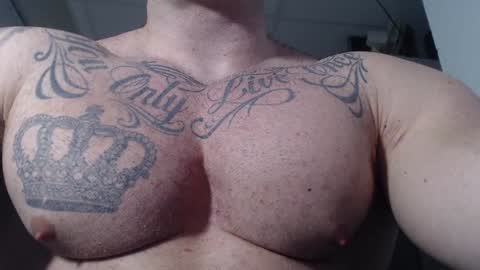 Snapshot of jackyhuge chatting on 02/01/25, 02:56 Jacky online show from 02/01/25, 02:56