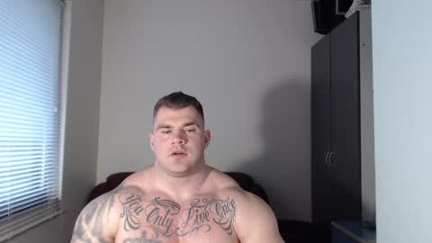 Snapshot of jackyhuge chatting on 02/08/25, 11:44 Jacky online show from 02/08/25, 11:44