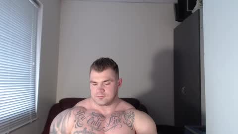 Snapshot of jackyhuge chatting on 02/11/25, 11:54 Jacky online show from 02/11/25, 11:54